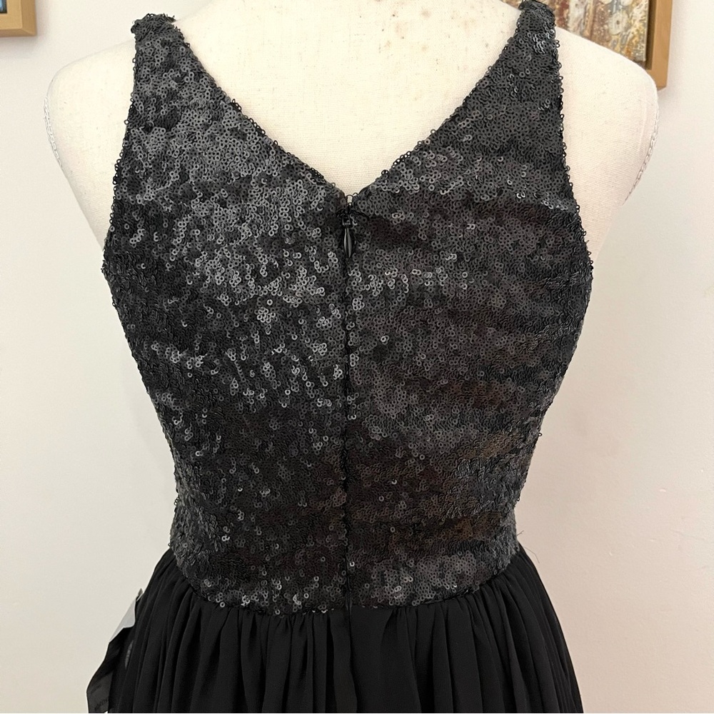 NWT DRESS THE POPULATION Lori Sequin Plunging Chiffon Gown (Small) - Picture 8 of 9